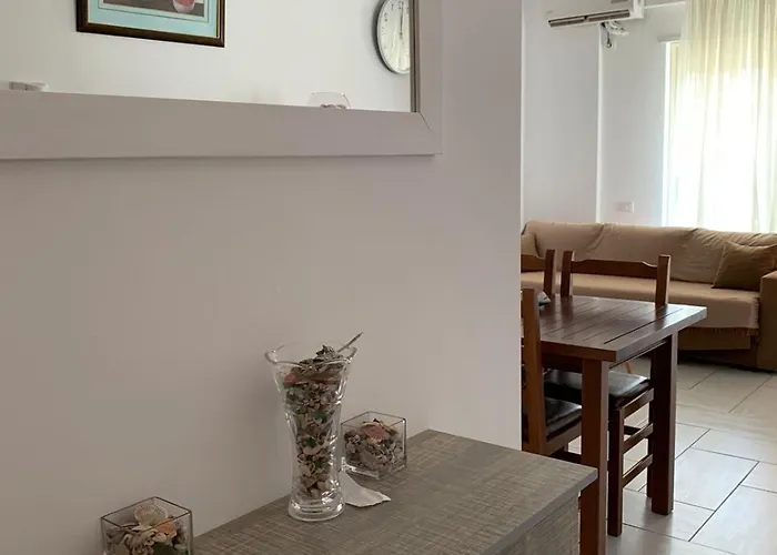 Sea Apartments Himare